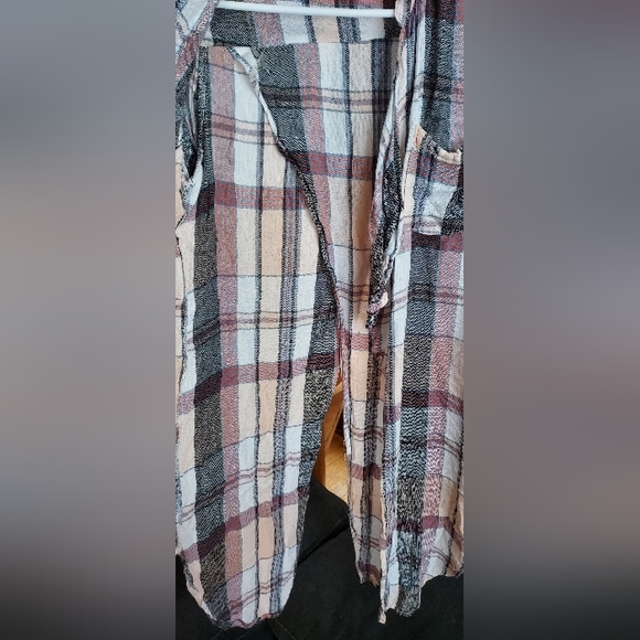 Long flannel - Picture 2 of 3